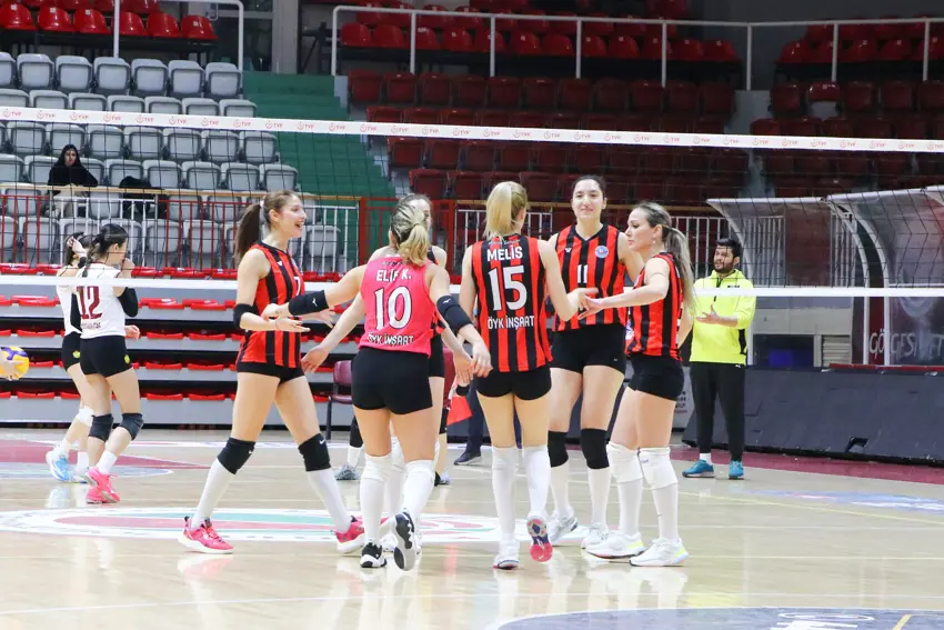 Çiftlikköy sultanları Play-off yolunda 