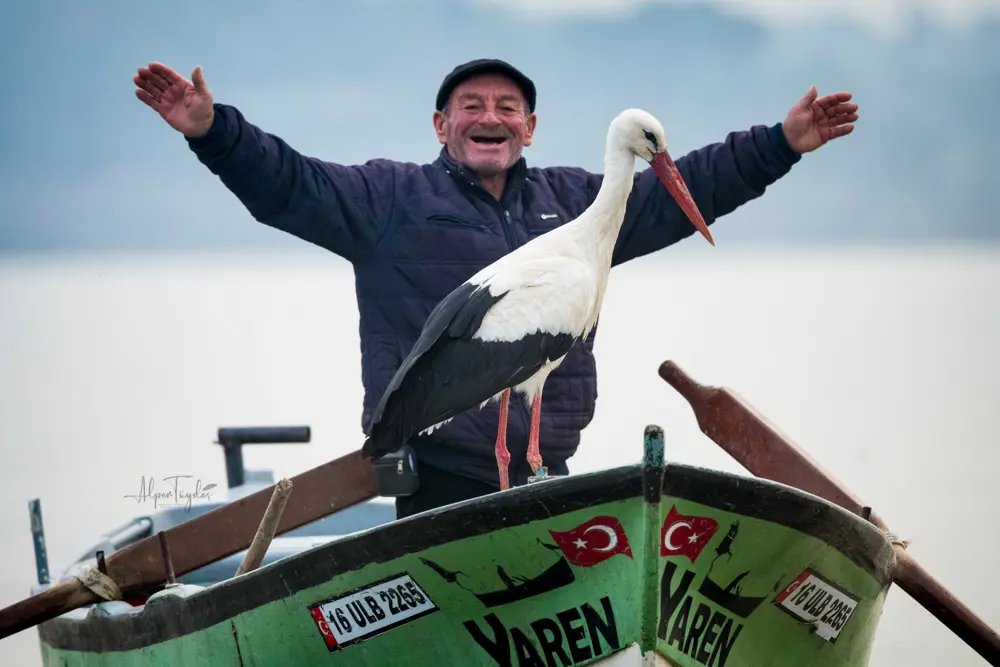 Yaren leylek ile Balıkçı Adem Amca 13'üncü kez buluştu