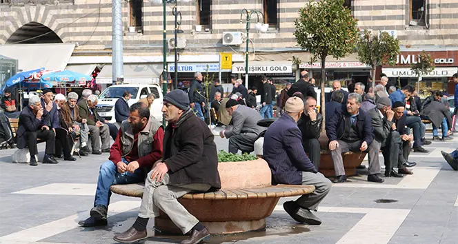 Diyarbakır’da Seçim Öncesi Yapılan Anketler Ne Diyor?