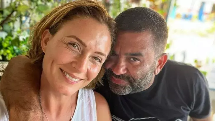 Bülent Şakrak ile 8 Yıllık Evliliği 15 Dakikada Bitmişti! Ceyda Düvenci Aradığı Aşkı Buldu