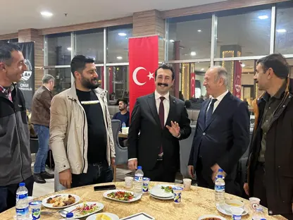 Çınar kaymakamından Çanakkale zaferinin yıldönümünde şehit yakınlarına iftar yemeği