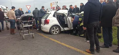 Diyarbakır'da araç takla attı; yaralılar var