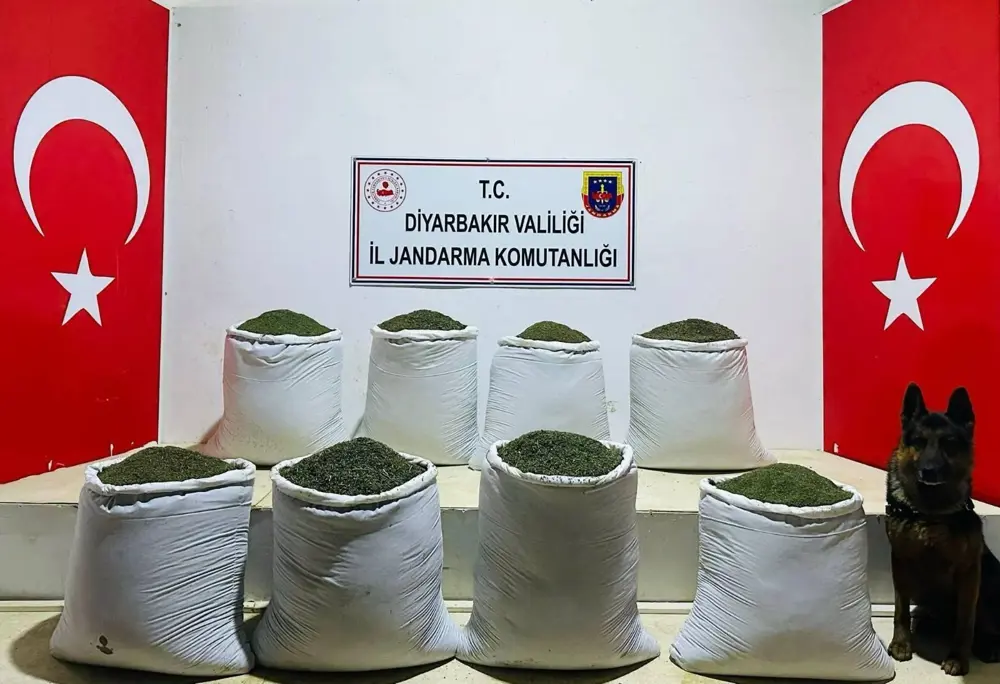 Diyarbakır’da kilolarca esrar yakalandı