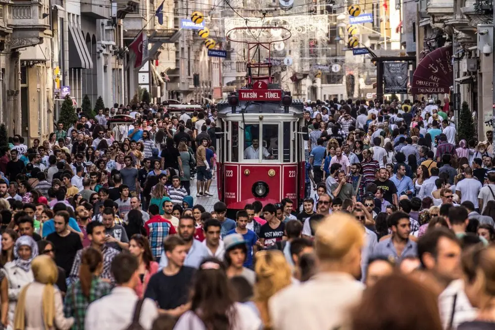 Türkiye'nin en yaşlı ve en genç illeri belli oldu