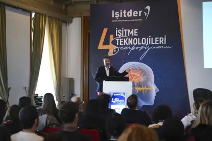 İşitme kaybıyla gelen yalnızlık demans ve Alzheimer sürecini hızlandırıyor