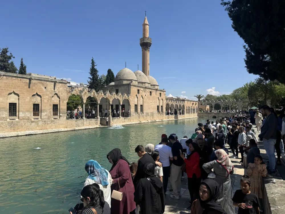 Diyarbakır ne ki Şanlıurfa tıklım tıklım; bayram tatili Güneydoğu'ya yaradı