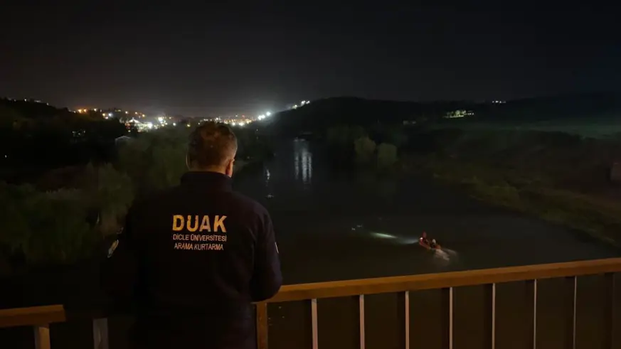 Dicle Nehri’nde ceset ihbarı! Ekipler olay yerinde