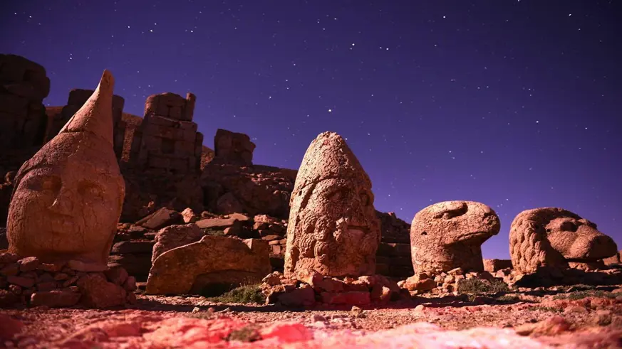 Şehir Efsaneleri: Gizemli Nemrut Dağı