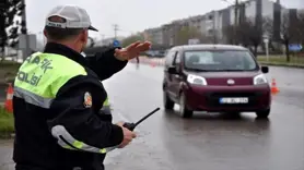 Sürücülerin haberi bile yok! Bunu yapanlara anında binlerce lira ceza kesiliyor!