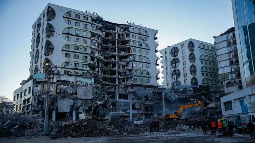 Deprem bölgesi için mücbir sebep hali uzatıldı