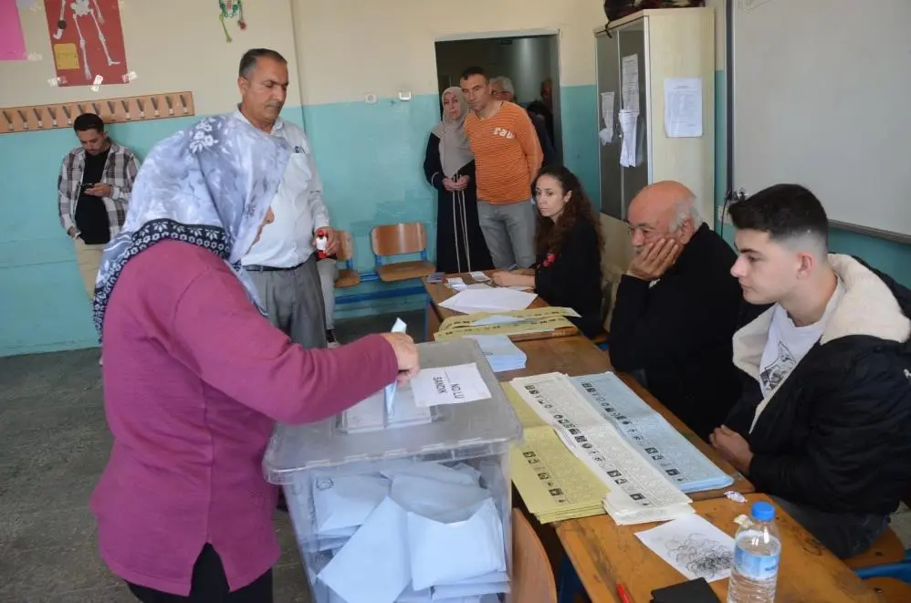 Türkiye bu ilçeyi konuşuyor! 11 muhtar değişti