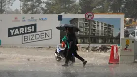 Adıyaman'da sağanak vatandaşlara zor anlar yaşadı 