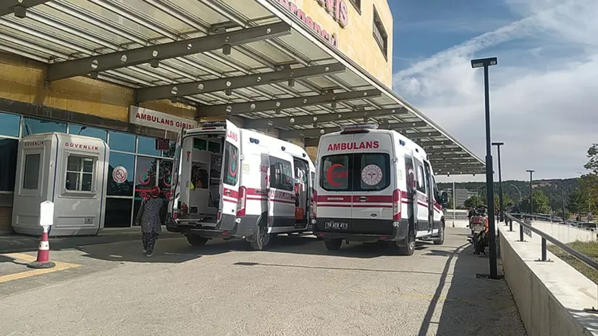 Piknik tüpü bomba gibi patladı, 2 yaralı