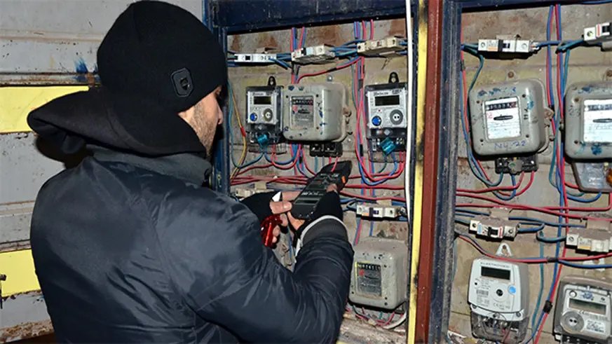 Şanlıurfa'da elektrik akımına kapılan işçi öldü