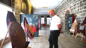 Diyarbakır'da farklı medeniyetleri yansıtan sanat eserleri sergilendi