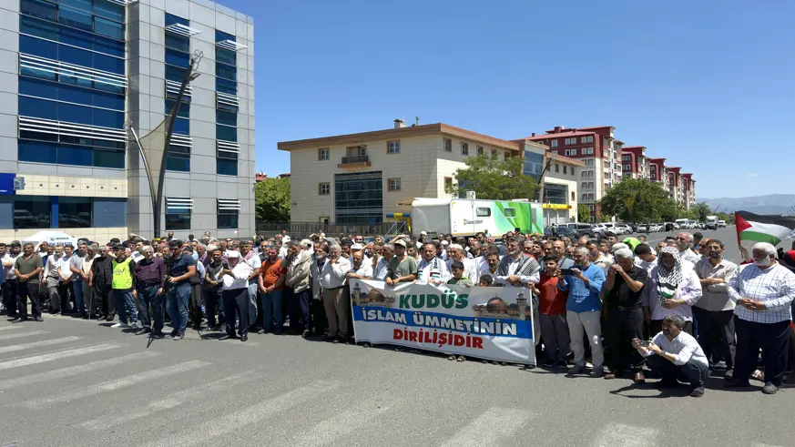 Bingöl'de İsrail'in Gazze'ye saldırıları protesto edildi