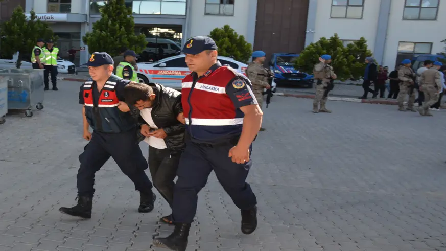 Şanlıurfa'da 32 yıl kesinleşmiş hapis cezası olan hükümlü yakalandı