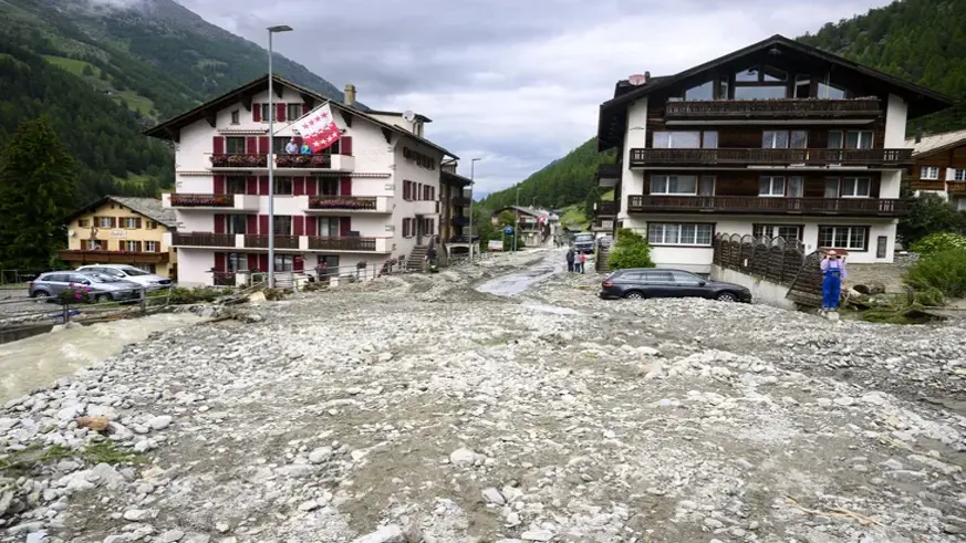 İsviçre'de heyelan ve sel nedeniyle 4 kişi yaşamını yitirdi