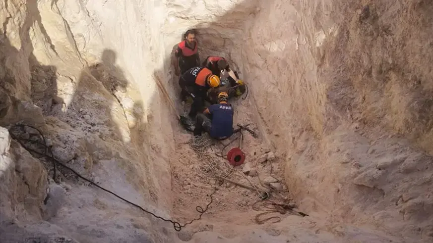 Urfa'da çukura düşen çocuk öldü