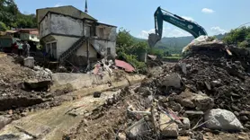 Giresun'da sağanağın ardından hasar giderme çalışmaları sürüyor