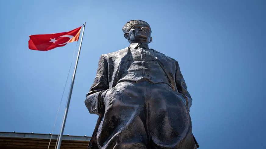 İlk milli Erzurum Kongresi'nde bağımsızlık savaşının temel kararları verildi