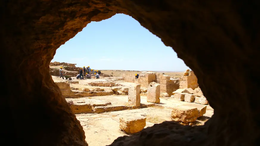 Mithras Tapınağı'nda gizli ayinlere katılanların konakladığı alan bulundu