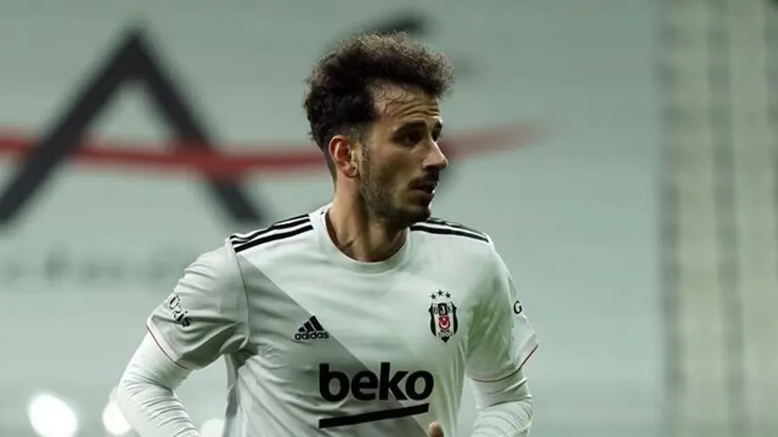 Son dakika haberi Oğuzhan Özyakup futbolu bıraktı!