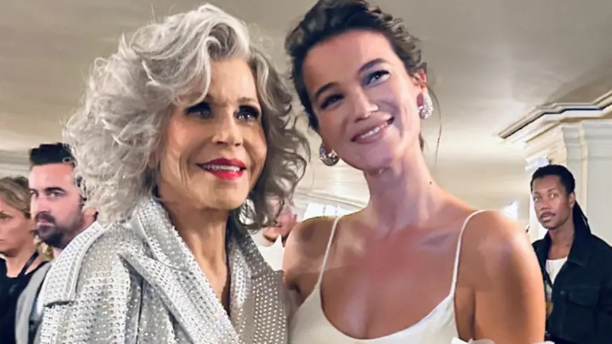 Pınar Deniz, Jane Fonda ile Paris'te