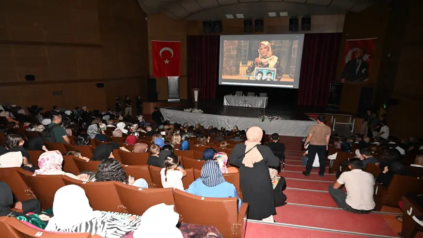 Diyarbakır Annelerinin dramını anlatan belgesel Batman'da yoğun ilgi gördü