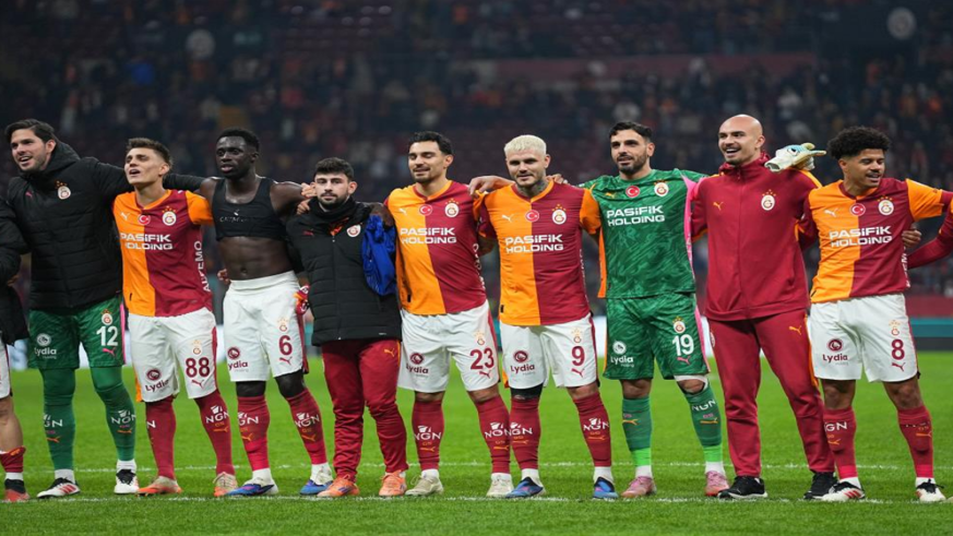 Trendyol Süper Lig'de ilk yarıyı lider tamamladı