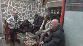 Diyarbakır tarihini türkülerle canlandırıyorlar