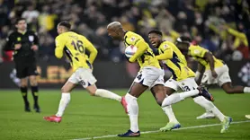 Süper Lig'de ikinci devrenin lideri Fenerbahçe
