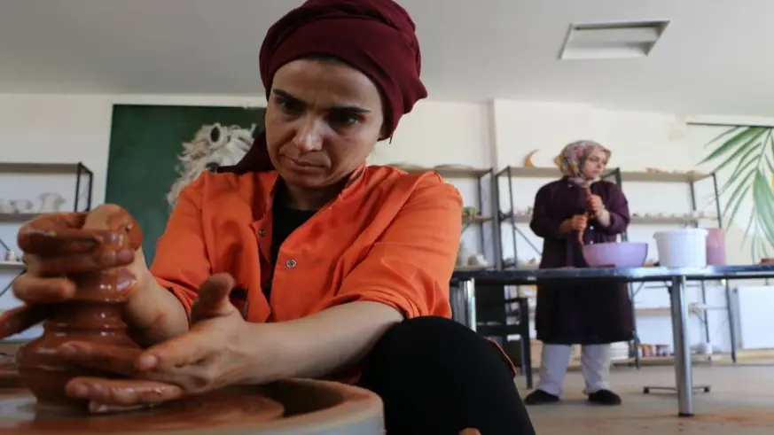 Diyarbakır'da kadın eliyle ekonomiye destek