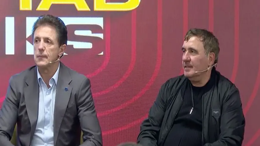 Hagi ve Popescu, Galatasaraylı taraftarlarla buluştu