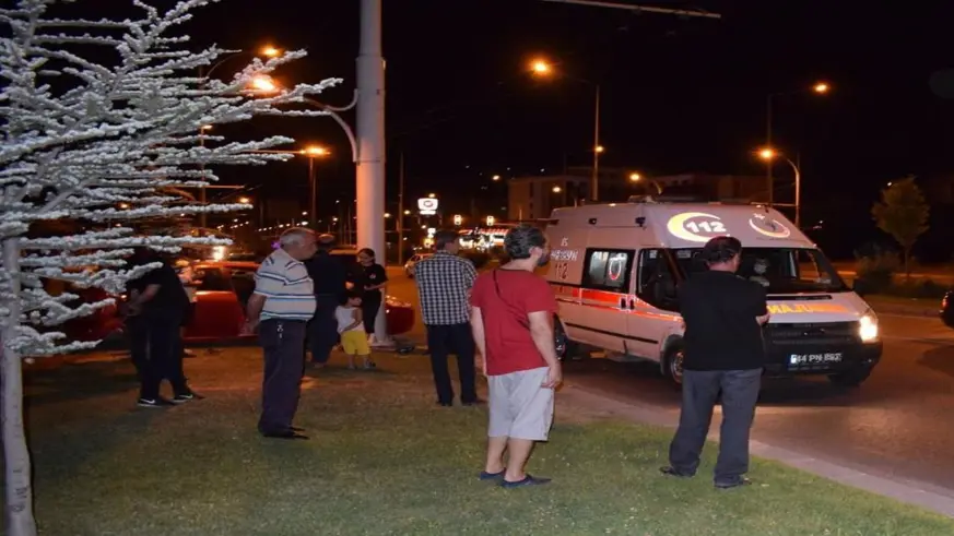 Otomobilin çarptığı çocuk hayatını kaybetti