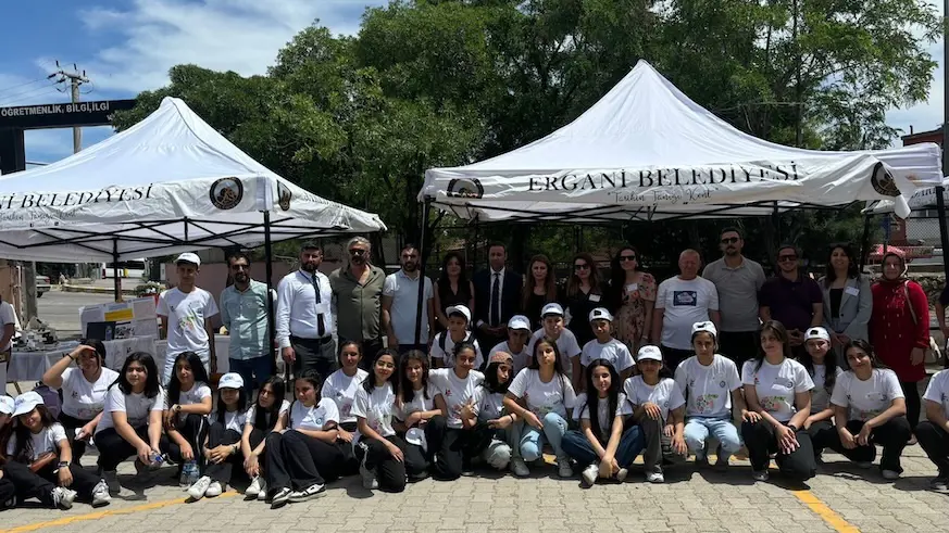 Ergani'de bilim şenliği