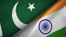Pakistan ve Hindistan, hava sahalarına yönelik yasakları bir ay uzattı