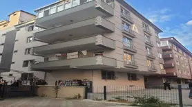 5. katından düşen çocuk öldü