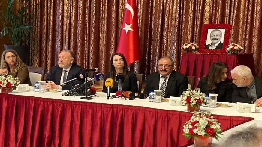 DEM Parti, Meclis'te Sırrı Süreyya Önder için taziyeleri kabul etti