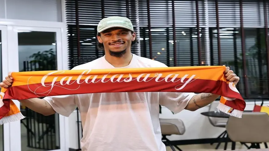 Leroy Sane, İstanbul'a geldi