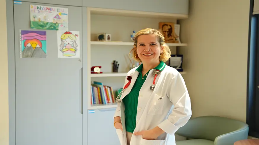 Ekran bağımlılığı çocuklarda konuşma gecikmesine neden oluyor