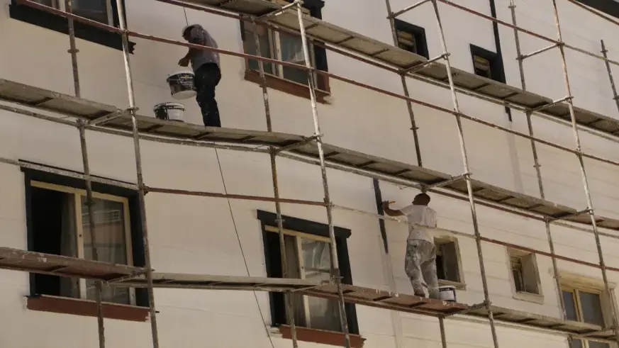 Simgeleşen HDP il binası bakıma alındı