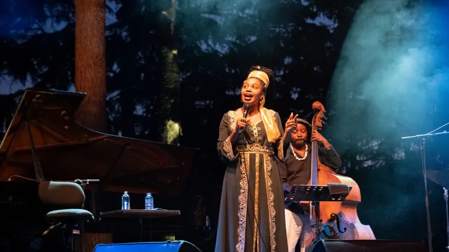 Jazzmeia Horn İstanbul'da müzikseverlerle buluştu